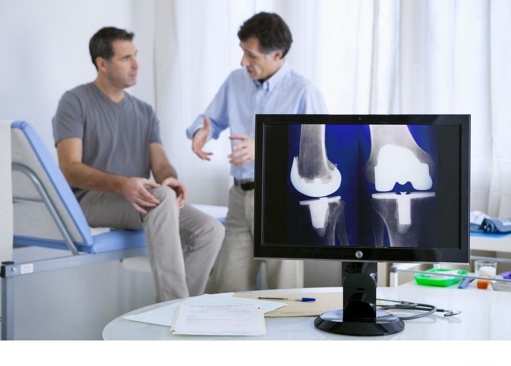 Knee arthrosis in the photo of x -ray